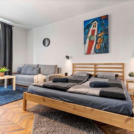 Cosy Studio 10 min Center Bratislava Esterno foto